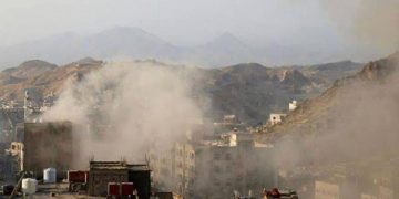 مركز المعلومات يدين قصف الحوثيين للمدنيين في تعز ويطالب المجتمع الدولي بتفعيل المساءلة لمرتكبي الجرائم