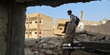 74 انتهاكا يوثقها مركز المعلومات خلال اغسطس الماضي بتعز