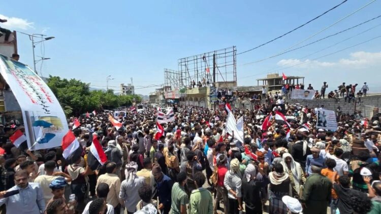 بيان مركز المعلومات حول تطورات الحراك في تعز